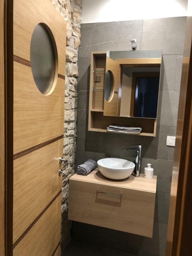 Bozic Apartman Apartman Póla Kültér fotó