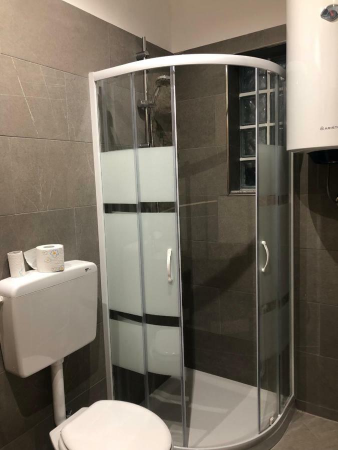 Bozic Apartman Apartman Póla Kültér fotó